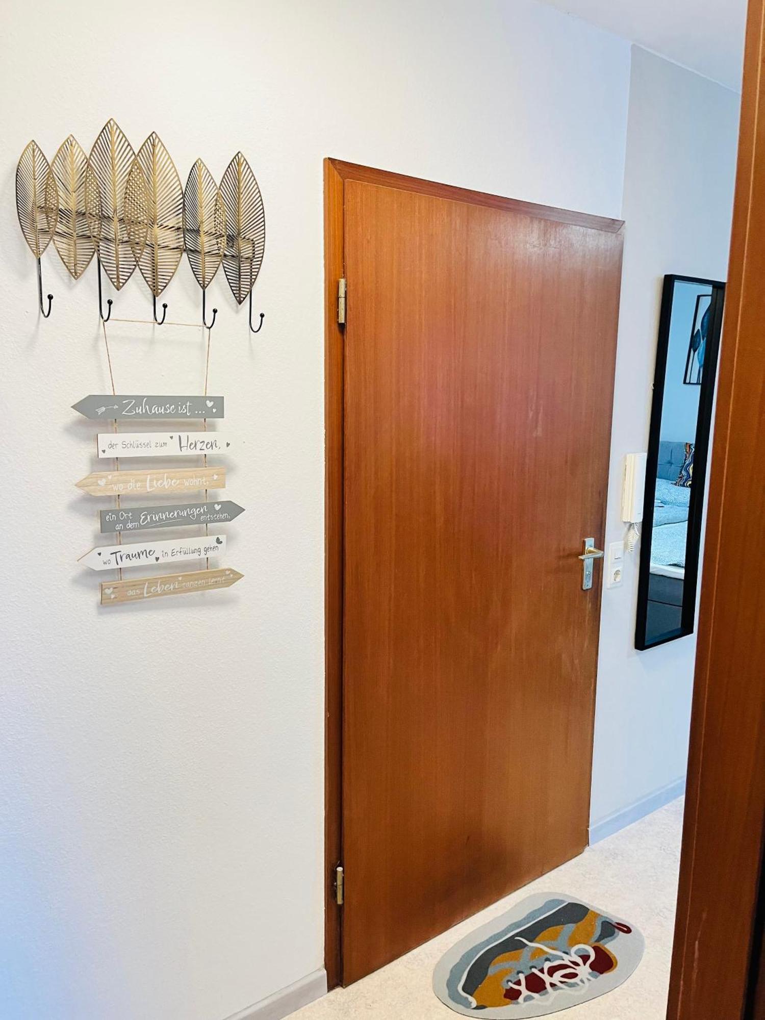 Lenastay I Modernes Apartment-Studio Kaiserslautern Exteriör bild